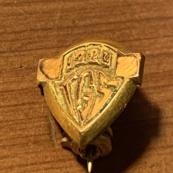 Antique 1920-1930 High School Pins & Pendant, Tonawanda, National Honor Society - Picture 9 of 16